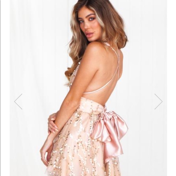 Xenia Boutique Dress - Picture 3 of 4